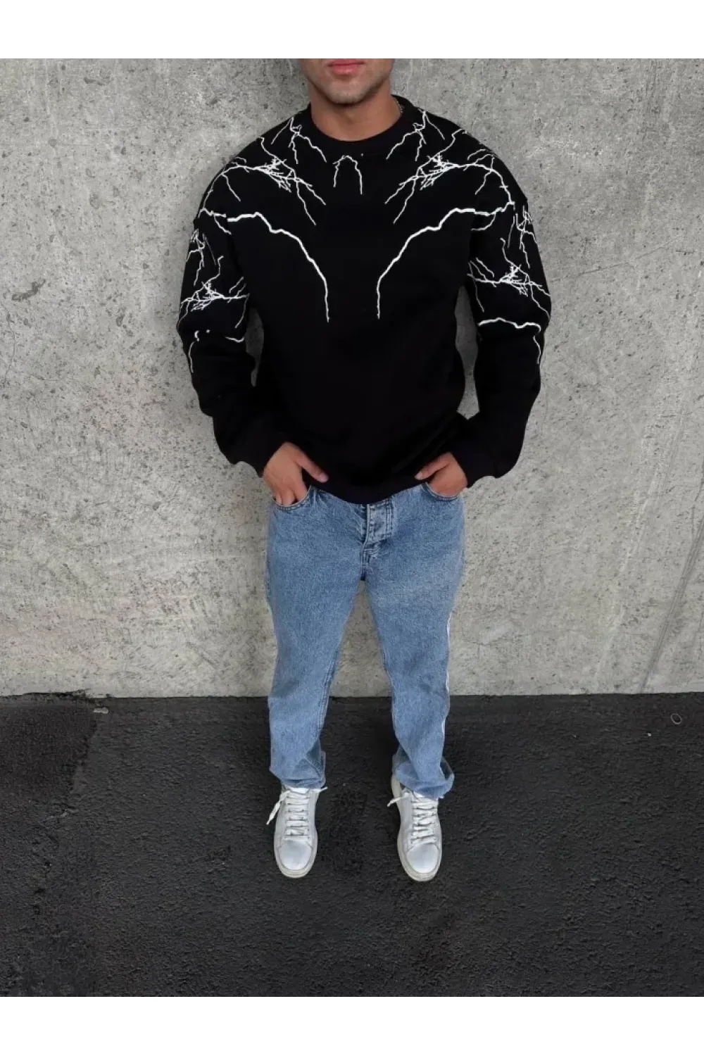 Yıldırım Baskılı Bisiklet Yaka SweatShirt - Siyah