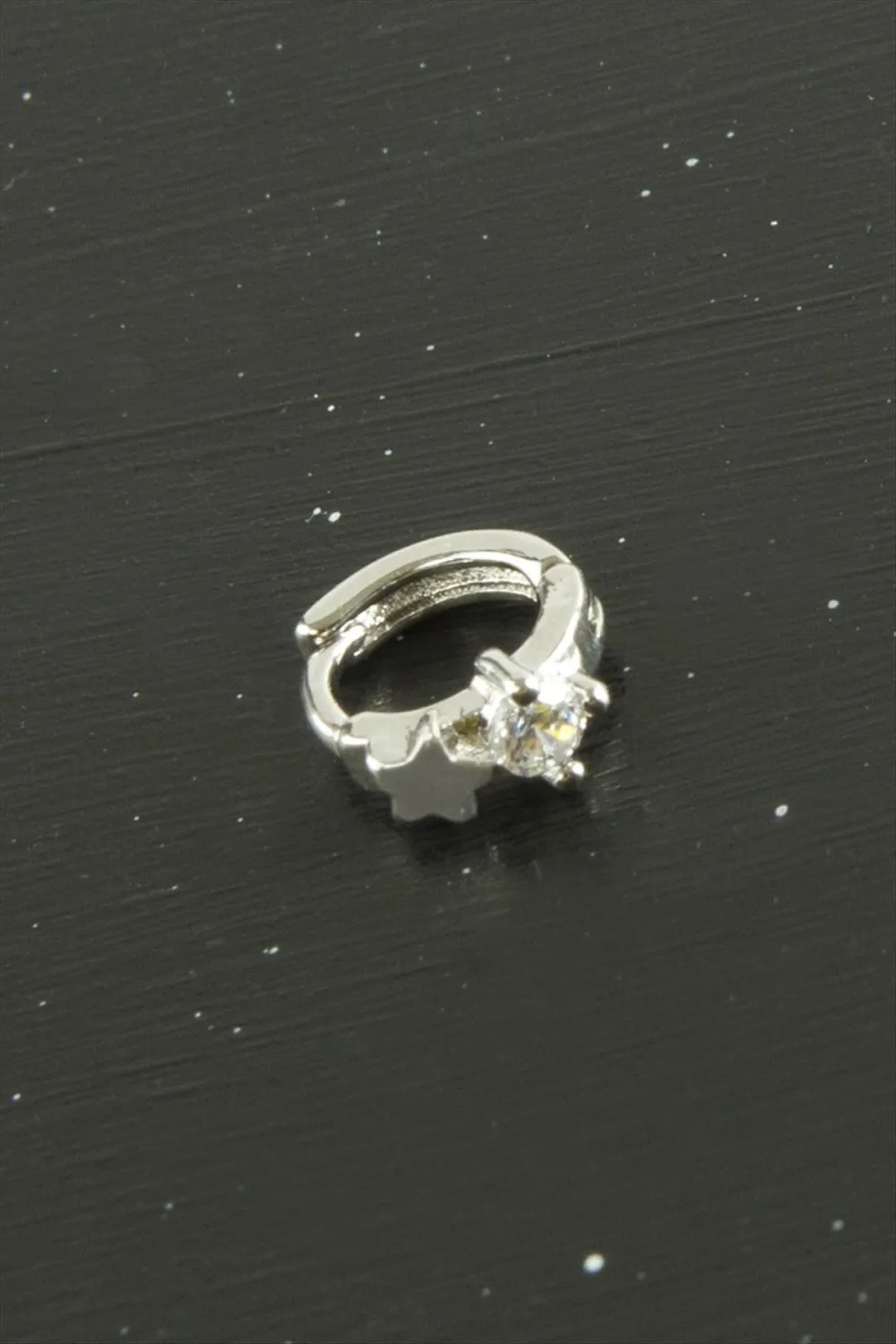 Yıldız Lüks Çelik Kulak Burun Piercing 1 Adet