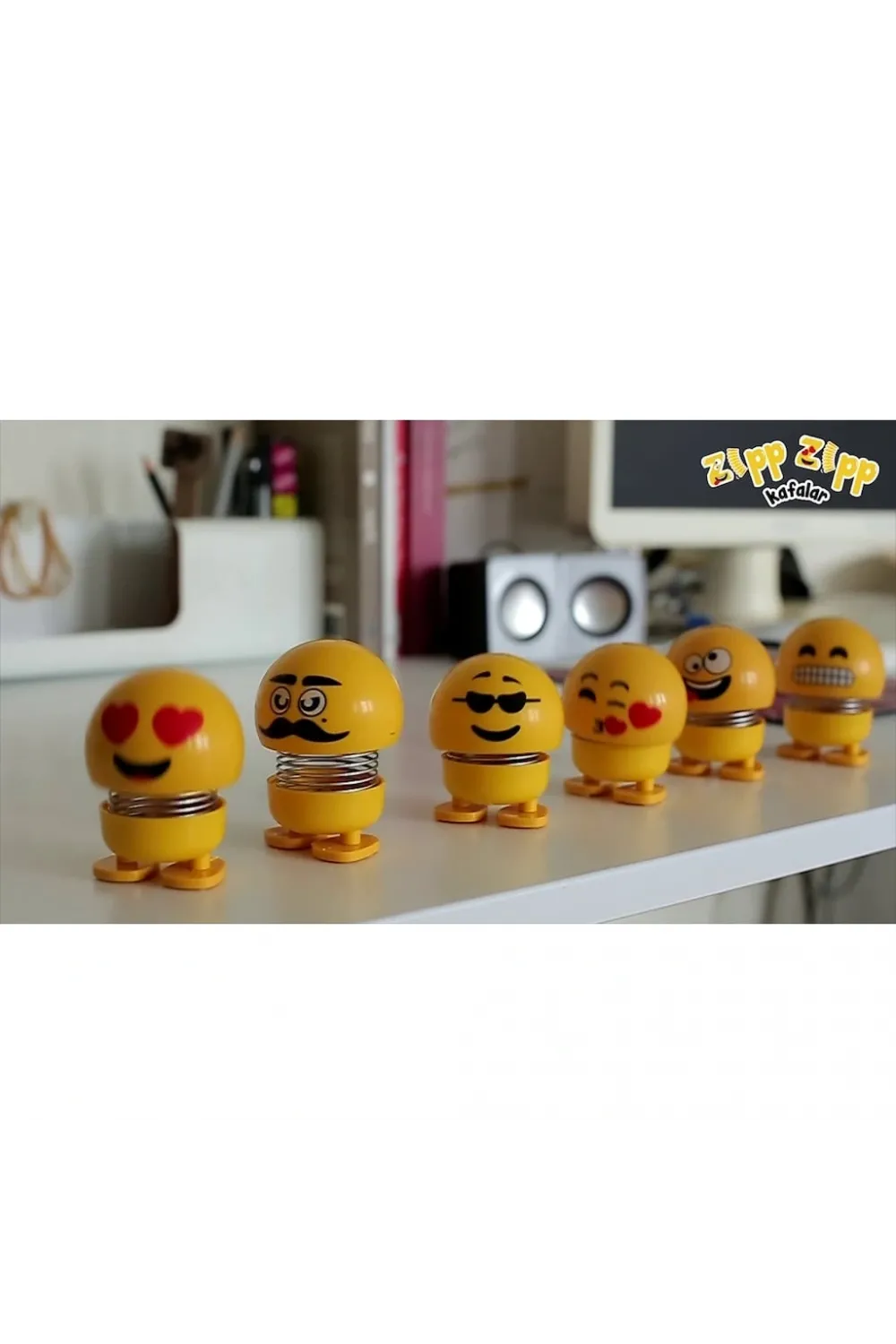 Zıp Zıp Kafalar Sevimli Kafa Sallayan Emojiler Çılgın Kafalar