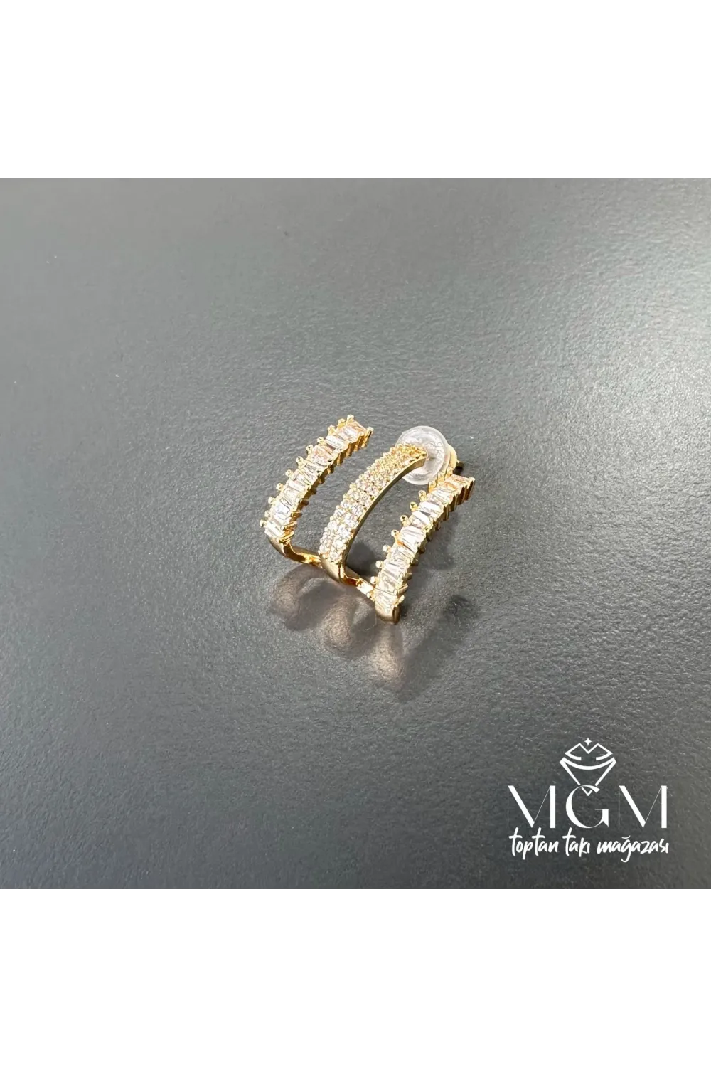 Zirkon Taşlı Pirinç Küpeler - Kp00122