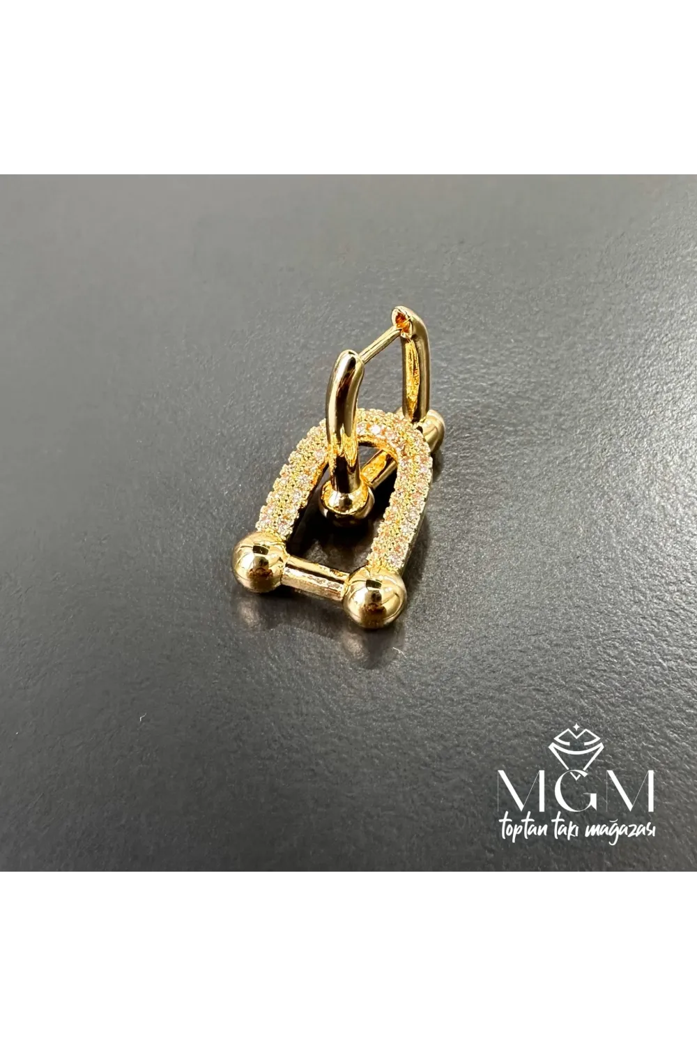Zirkon Taşlı Pirinç Küpeler - Kp00134