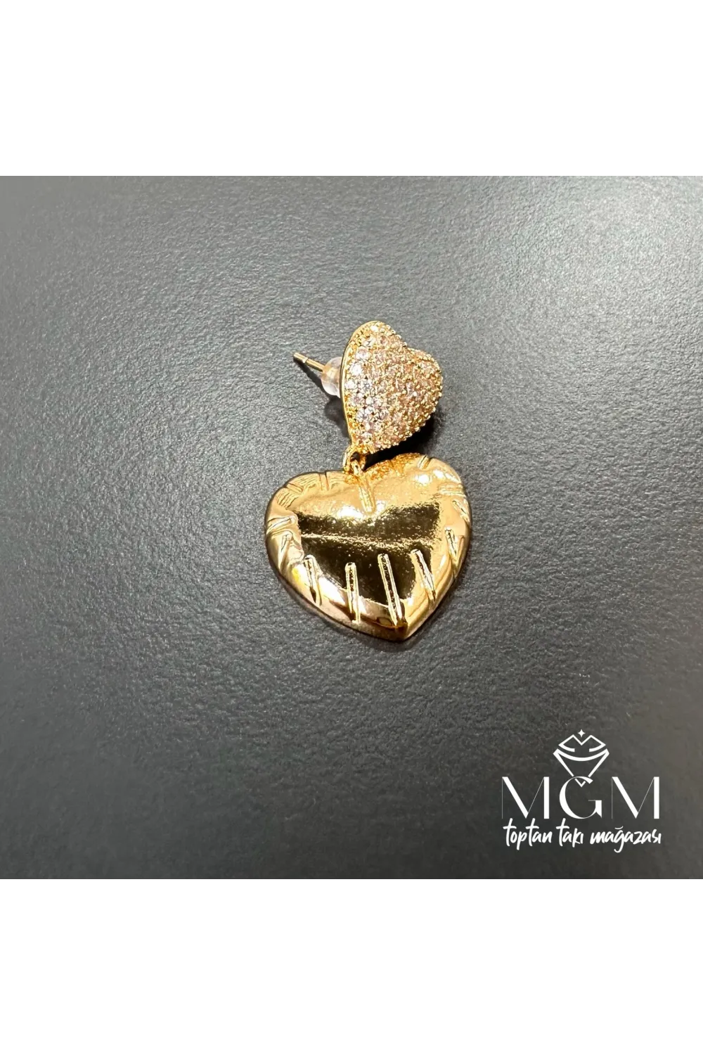 Zirkon Taşlı Pirinç Küpeler - Kp00142