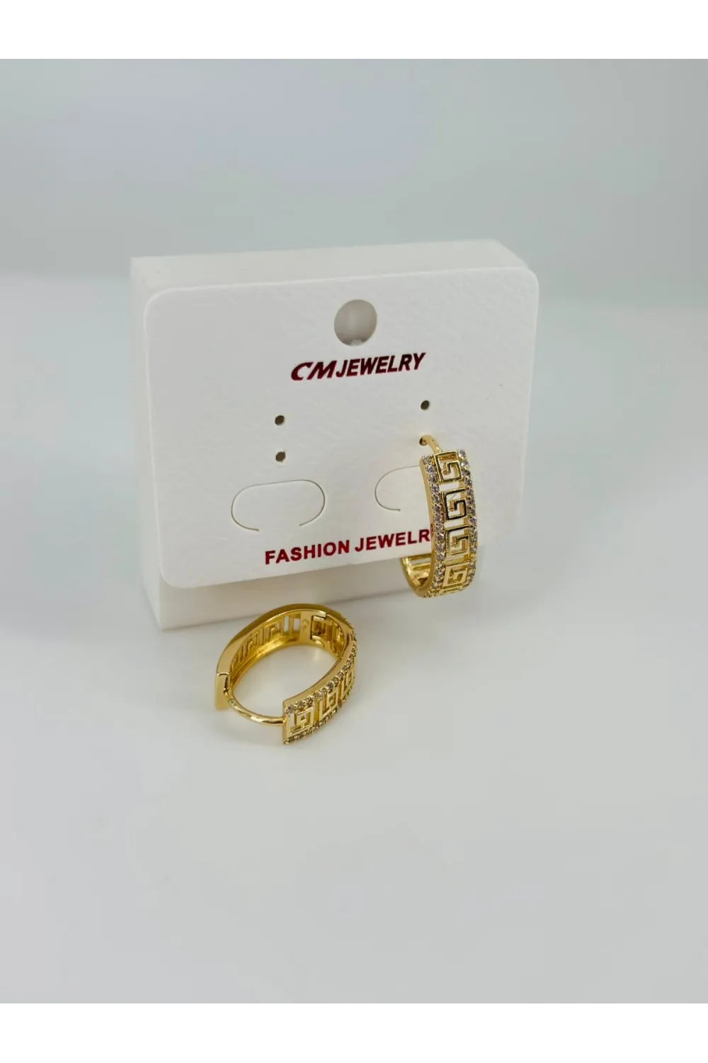   Zirkon Taşlı Pirinç Küpeler - Kp00471
