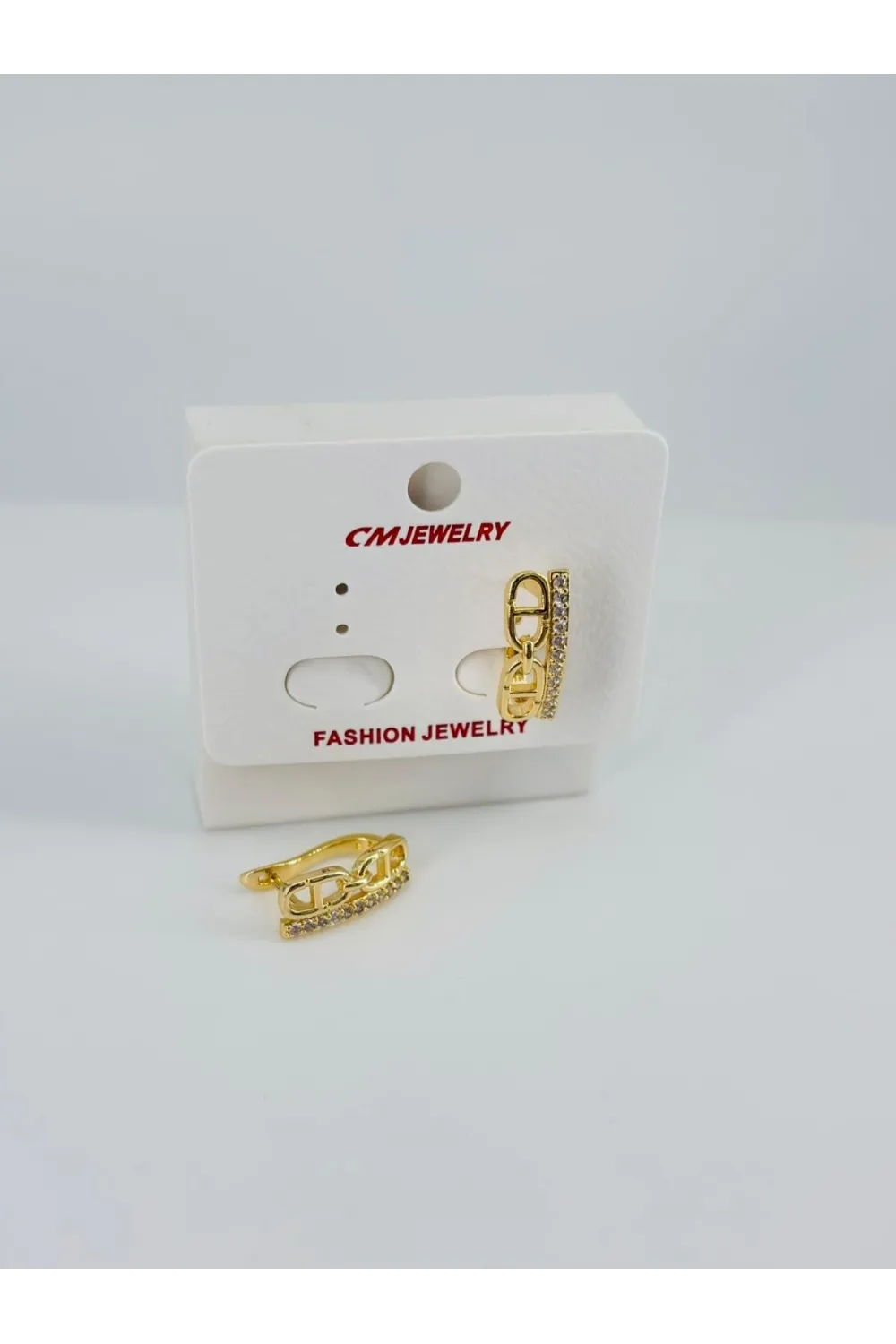   Zirkon Taşlı Pirinç Küpeler - Kp00496