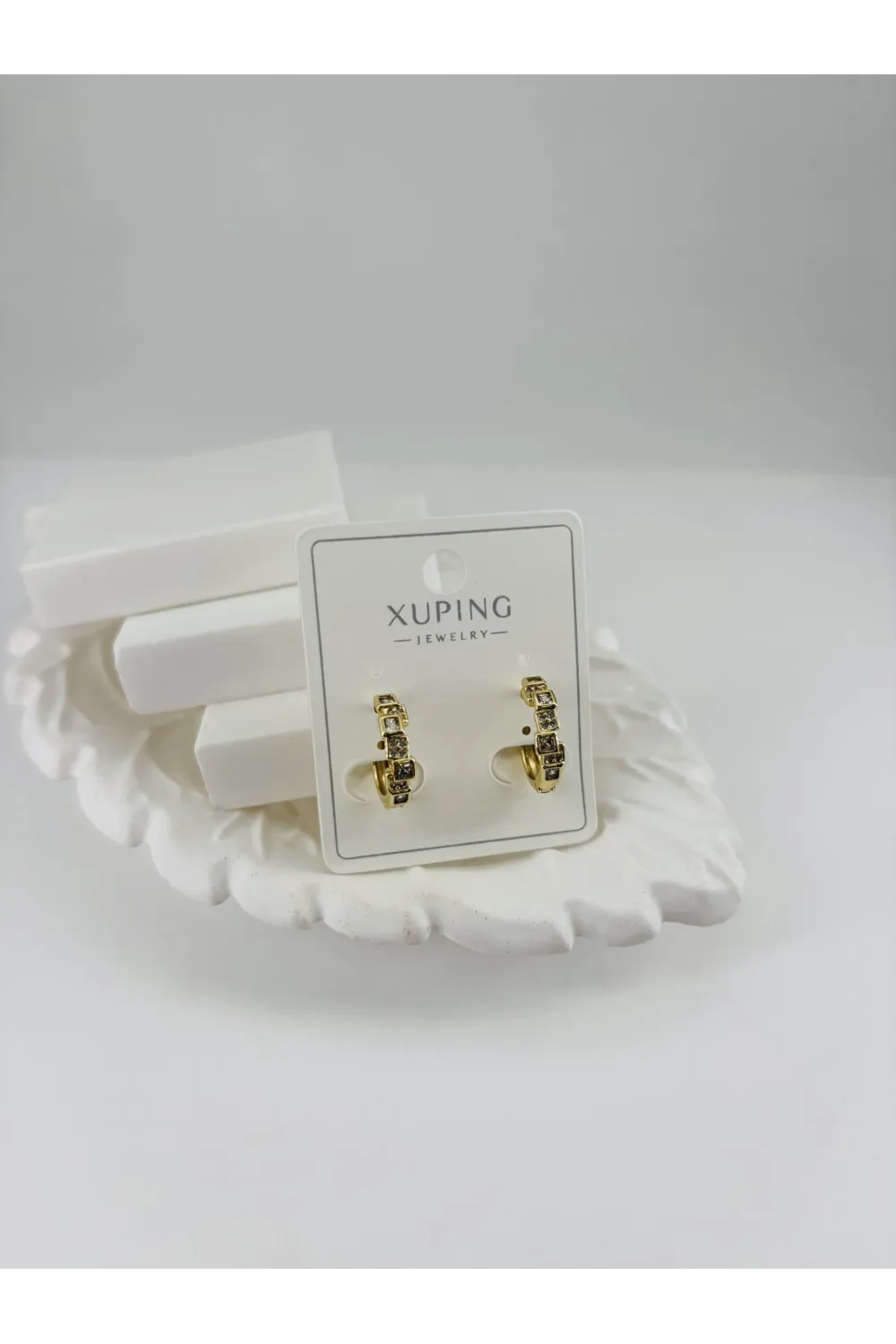 Zirkon Taşlı Pirinç Zirkon Küpe - Kp00309