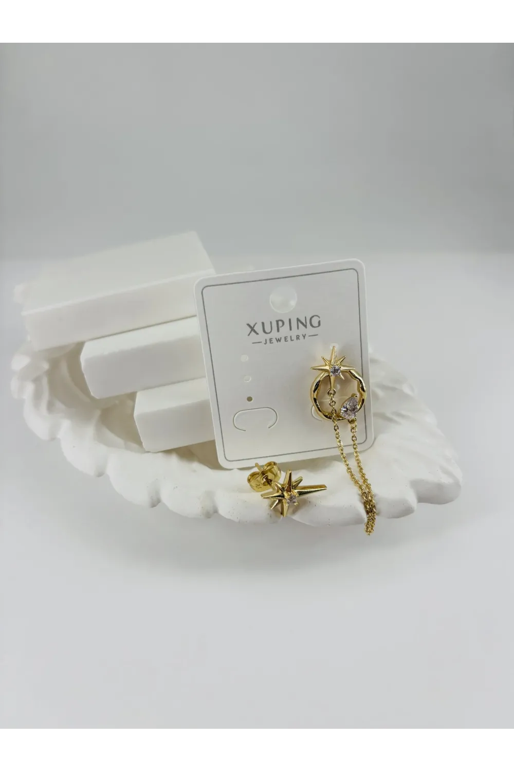 Zirkon Taşlı Pirinç Zirkon Küpe - Kp00316