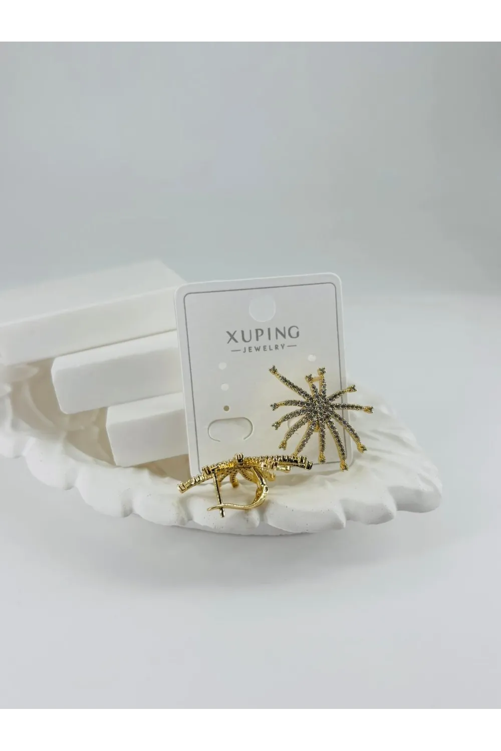 Zirkon Taşlı Pirinç Zirkon Küpe - Kp00361