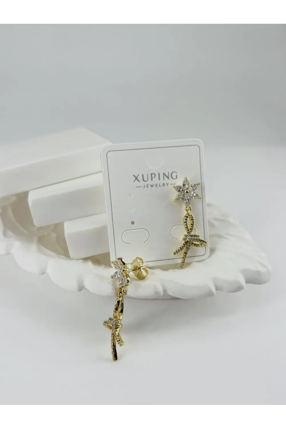 Zirkon Taşlı Pirinç Zirkon Küpe - Kp00362