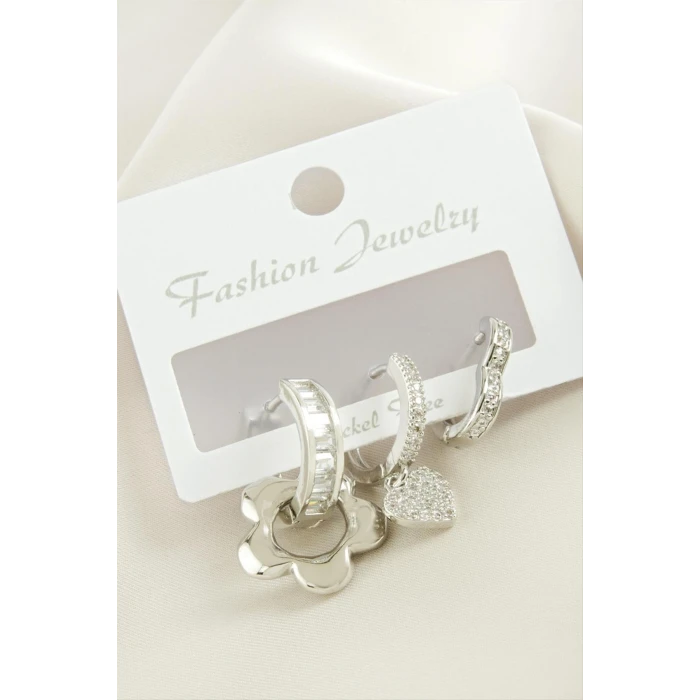 3 Adet Çiçek Zirkon Taşlı Küpe