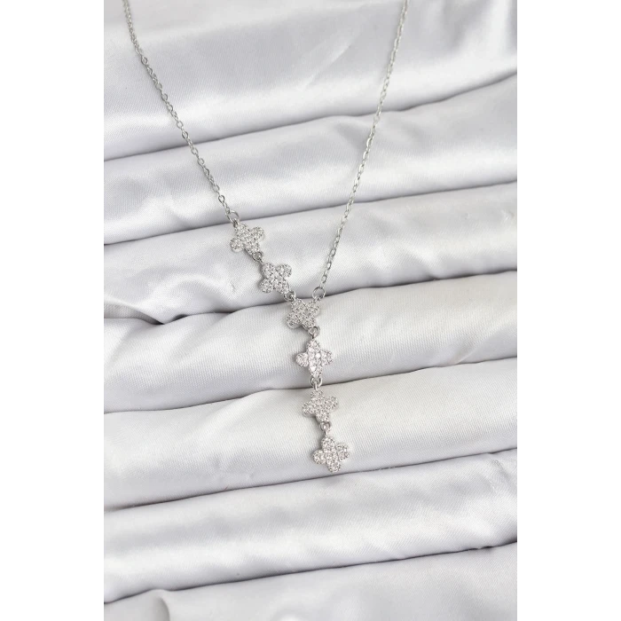 ietaks™ 316L Çelik Zincir Gümüş Renk Yonca Model Kadın Kolye