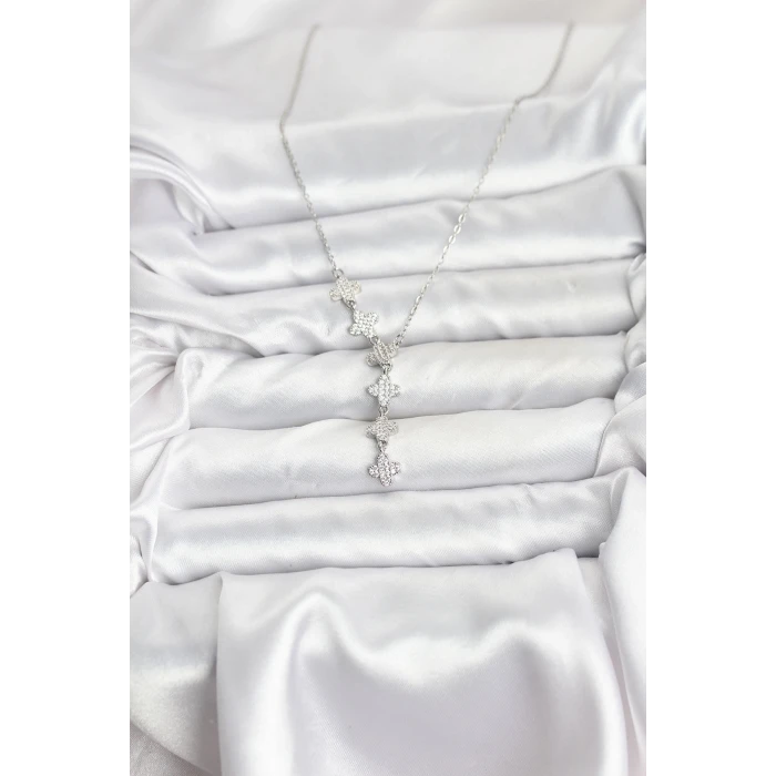 ietaks™ 316L Çelik Zincir Gümüş Renk Yonca Model Kadın Kolye