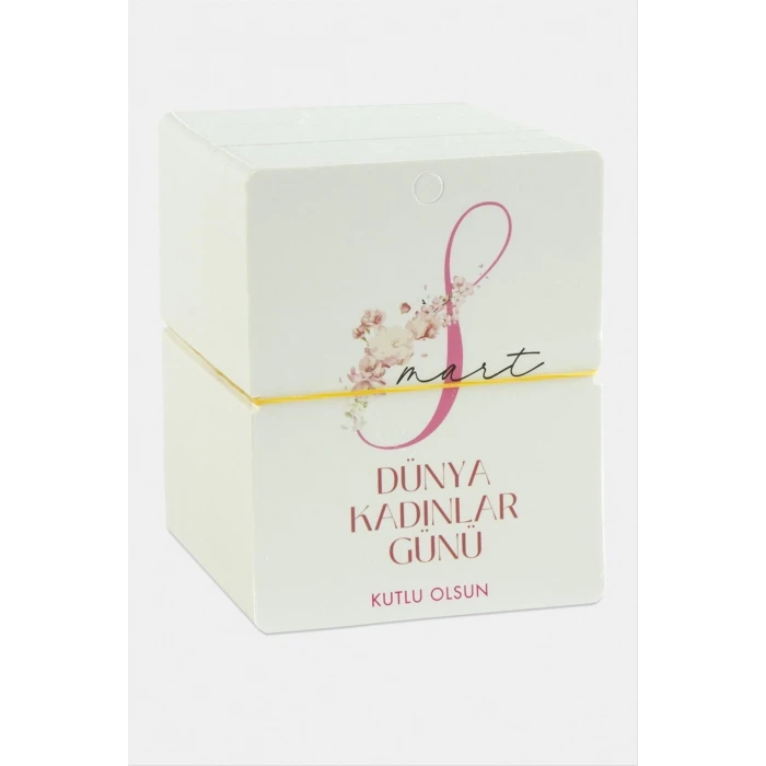 Dünya Kadınlar Günü Bileklik Kartı