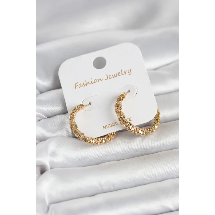 Gold Renk Pirinç Tırtık Model Kadın Küpe