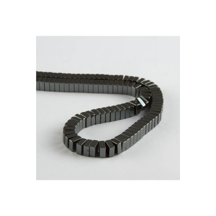 Hematit Kalın Kare Taşı 6 mm