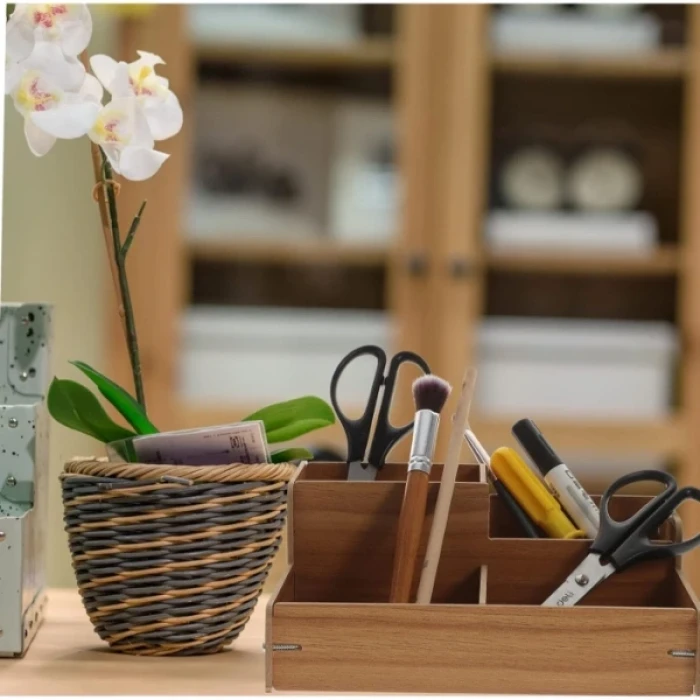 ieg™ Ahşap Masa Üstü Düzenleyici Kutu