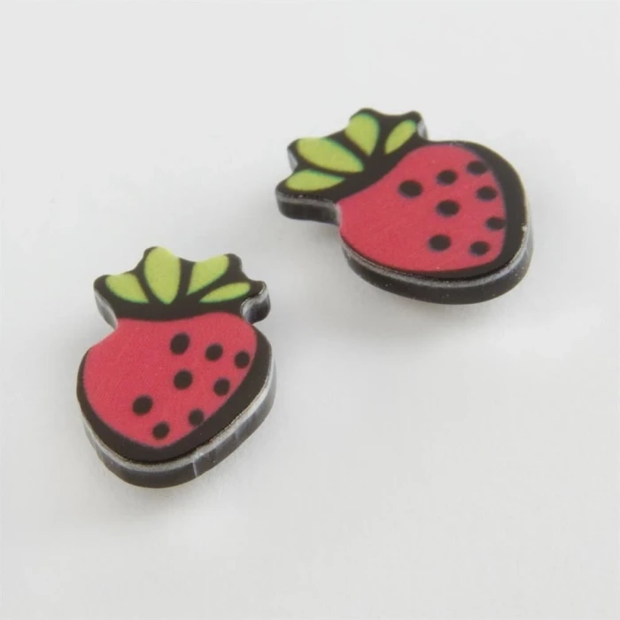 ieg™ Çilek Mıknatıslı Plastik Çocuk Küpesi