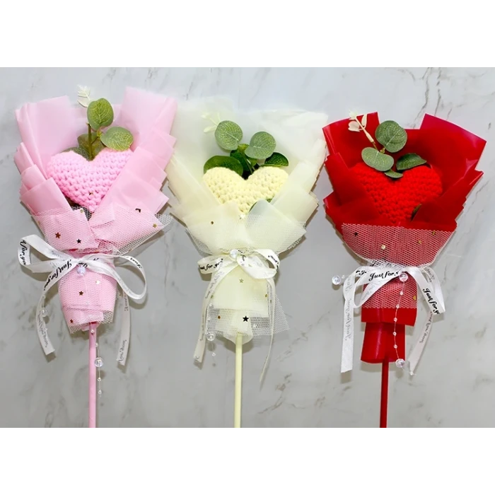 ieg™ El Örgüsü Kalp Çiçeği Buketi