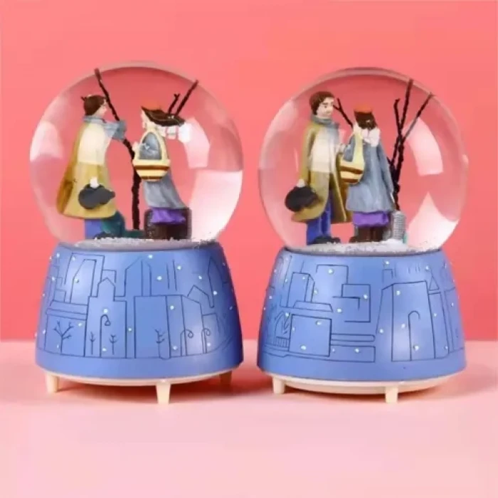 ieg™ Işıklı Müzikli Kar Küresi