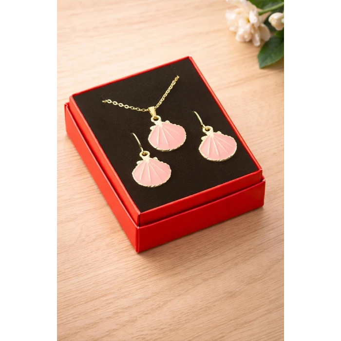 ieg™ İstiridye Mineli Kutulu Kolye Set