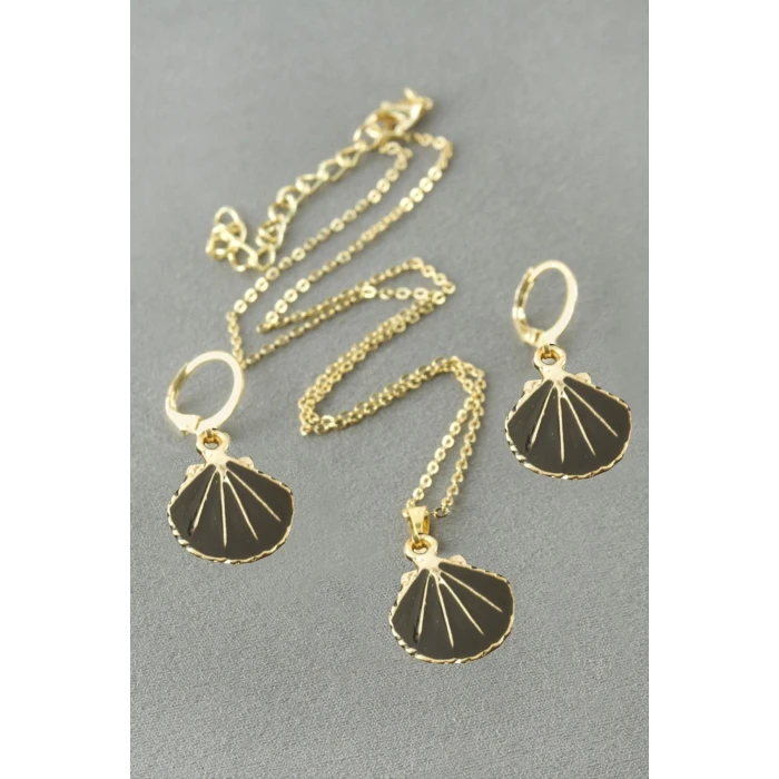 ieg™ İstiridye Mineli Kutulu Kolye Set