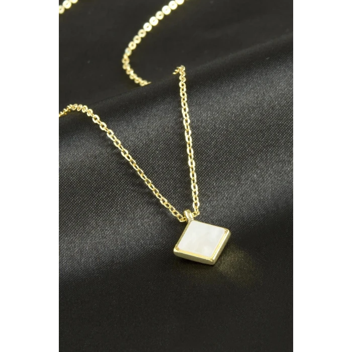 ieg™ Kare Polyester Kolye