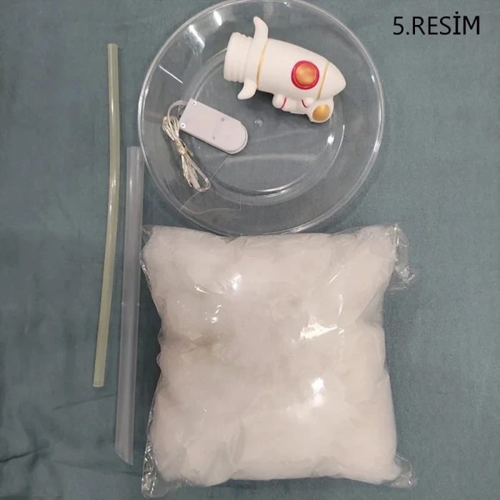 ieg™ Kendin Yap Uçan Astronot Tasarımlı Gece Lambası