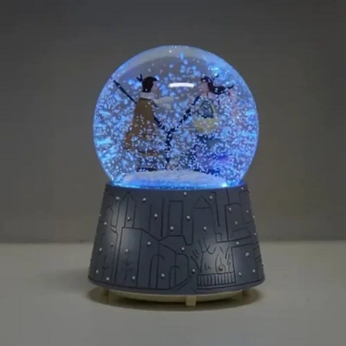 ieg ™ Kış Masalı Kar Küresi Orta Boy