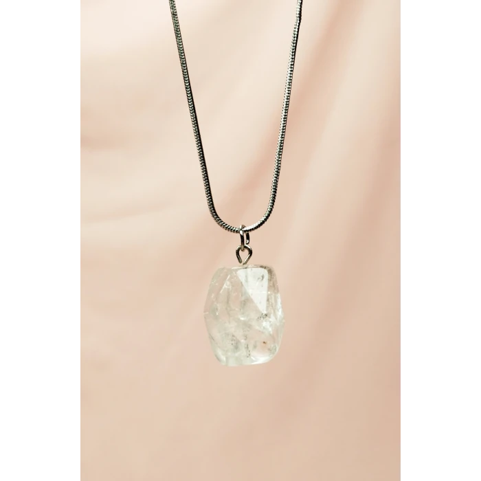 İEG Kuvars Doğal Taşı Zincirli El Yapımı Kolye Uç: 2 cm Zincir: 20 cm Kutulu