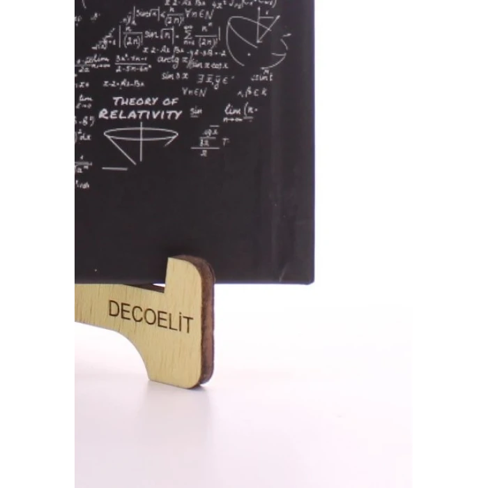 ieg ™ Lastikli Çizgisiz Sert Kapak Emc2 Defter