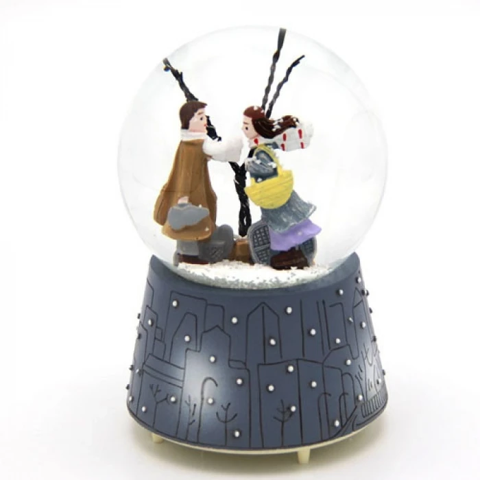 ieg™ Orta Boy Kiş Masali Temali Pilli Kar Küresi