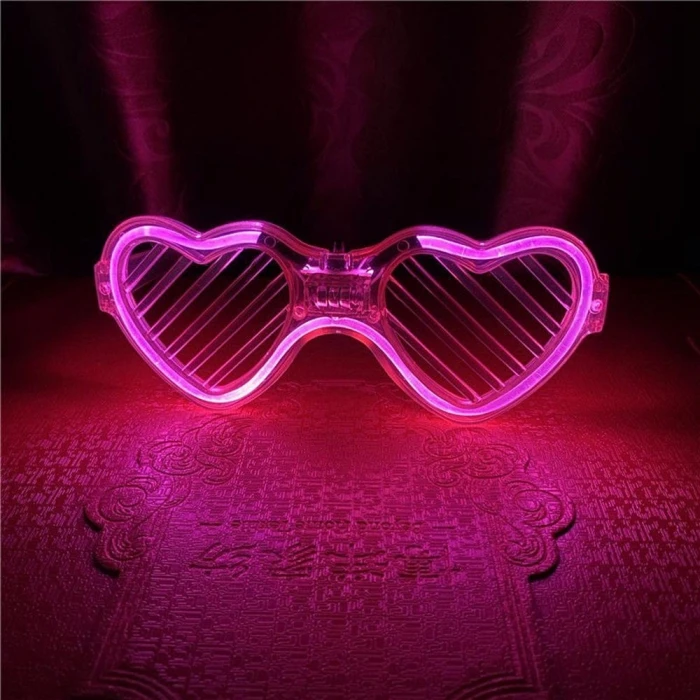 ieg™ Pembe LED Işıklı Kalp Gözlük – 3 Modlu Parti