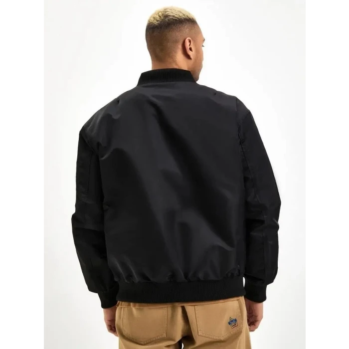 ieg™      Siyah Bomber Mont – Su İtici Kumaş, Kapitone Astarlı, Fermuarlı -