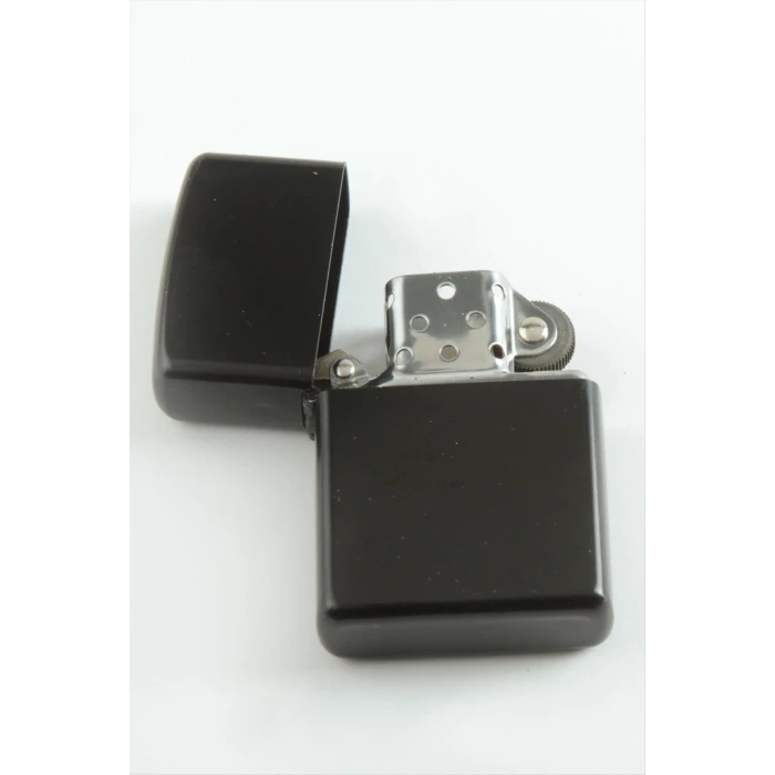 ieg™ Siyah Renkli Çakmak