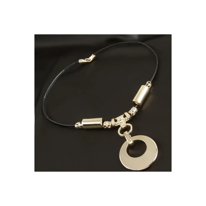 ieg™ Yuvarlak Deri Kolye