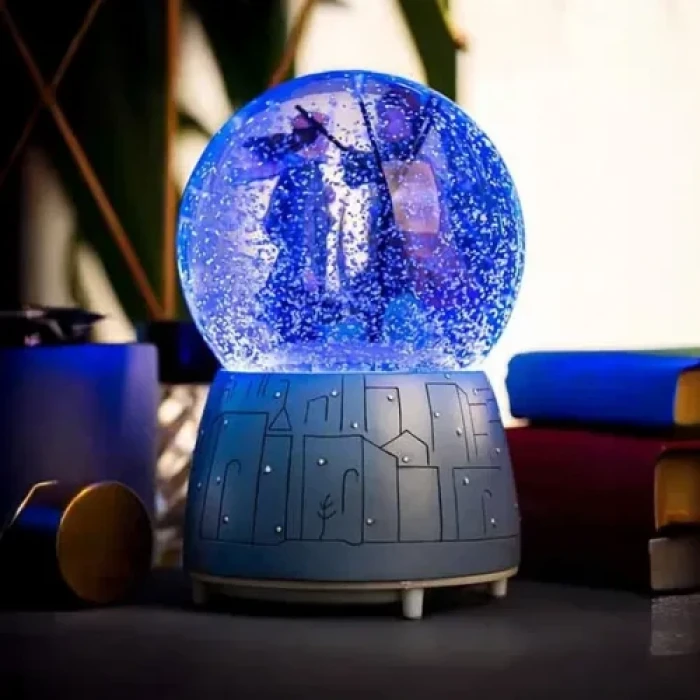Işıklı Müzikli Kar Küresi