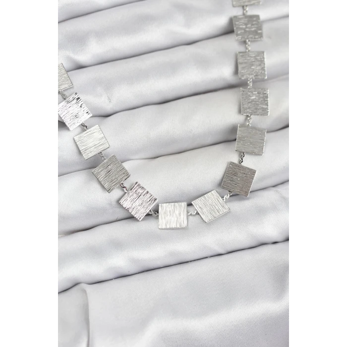 ietaks™ Kare Plaka Model Gümüş Renk Kadın Kolye