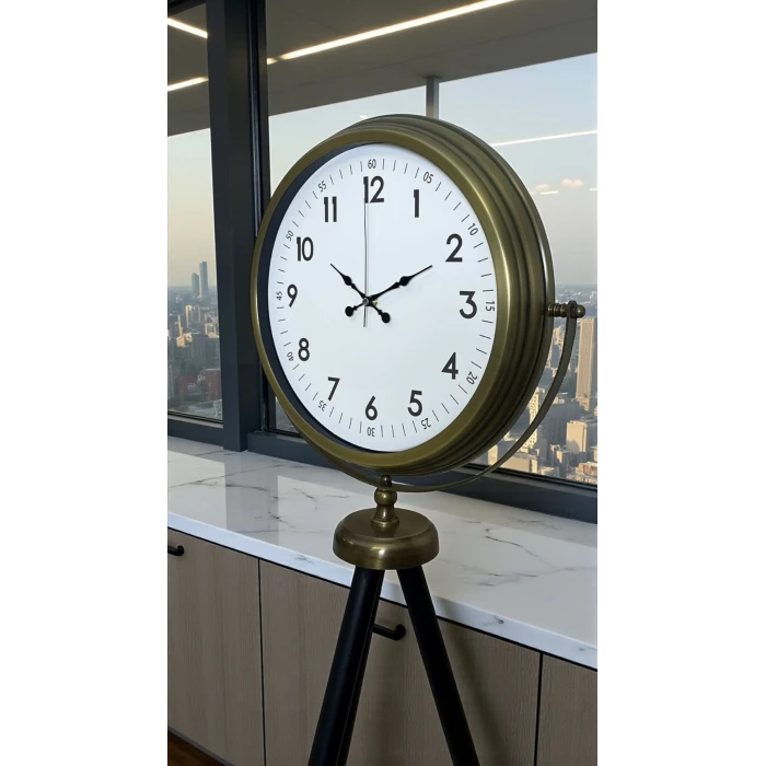 Klasik Eskitme Tripod Ayaklı Saat