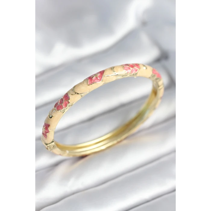 Pembe Renk Detaylı Mineli Kelepçe