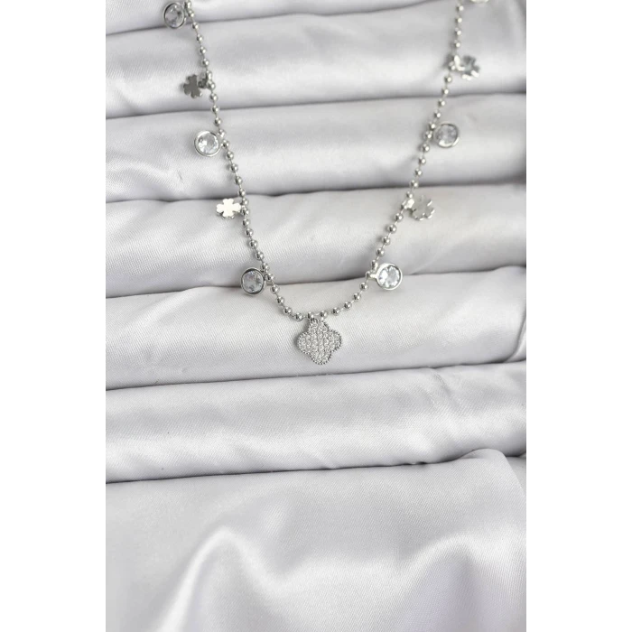 ietaks™ Pirinç Gümüş Renk Yonca Model Kadın Kolye