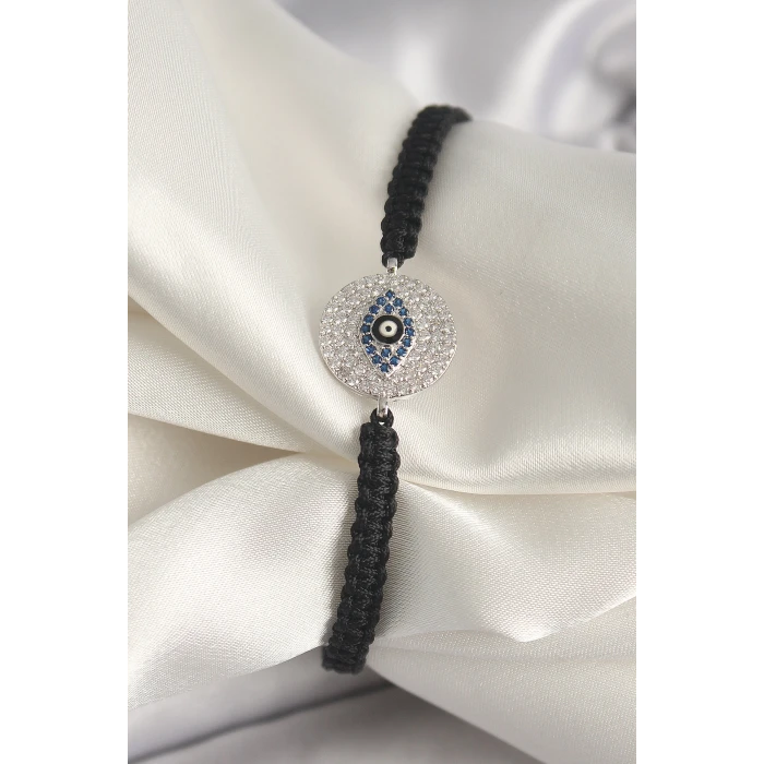 Pirinç Gümüş Renk Zirkon Taşlı Göz İşlemeli Figür Asansörlü Makrome Model Kadın Bileklik