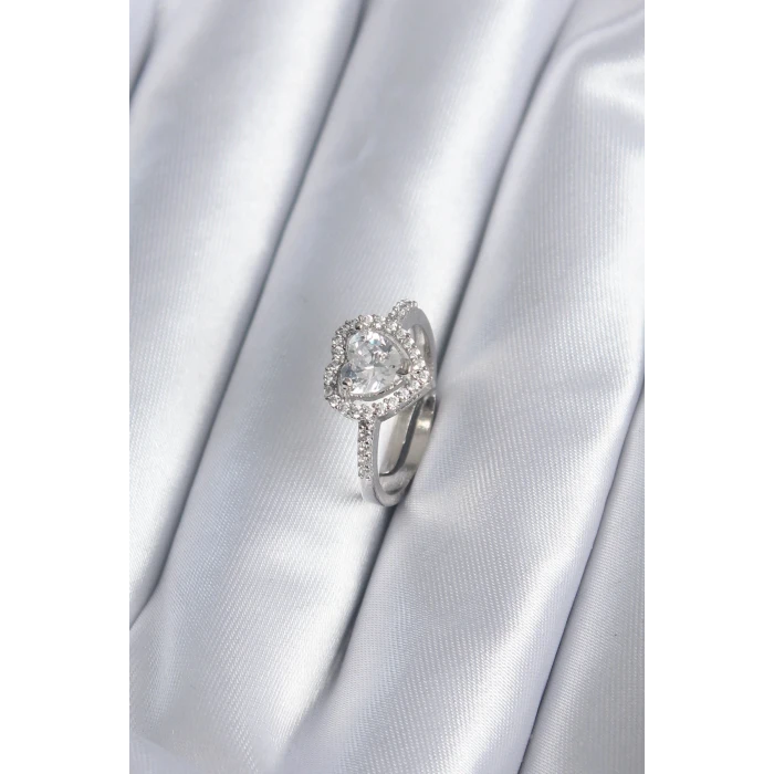 Pirinç Gümüş Renk Zirkon Taşlı Kalp Charm Model Kadın Yüzük