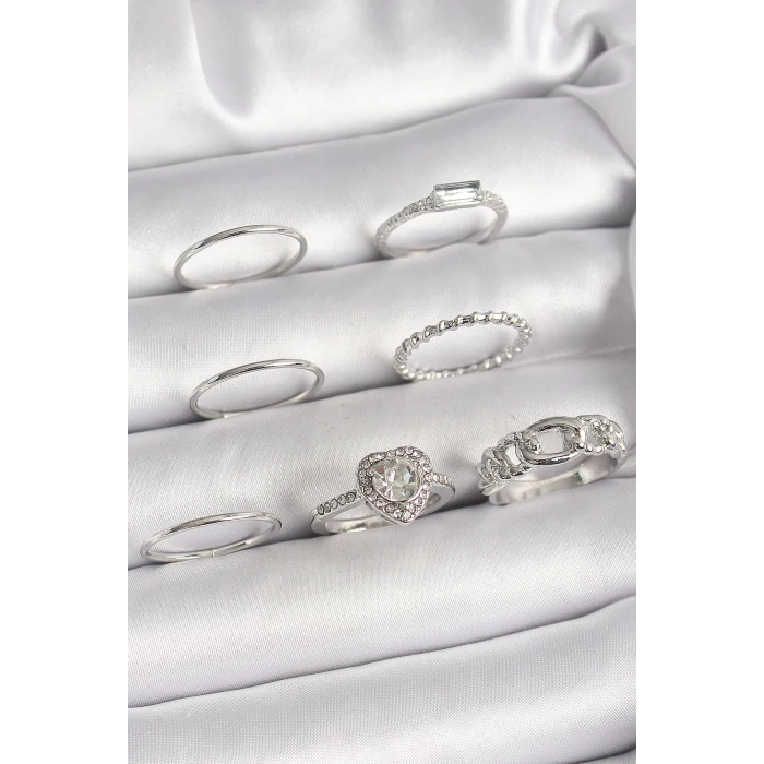 Pirinç Gümüş Renk Zirkon Taşlı Kalp Model Kadın Yüzük Kombini