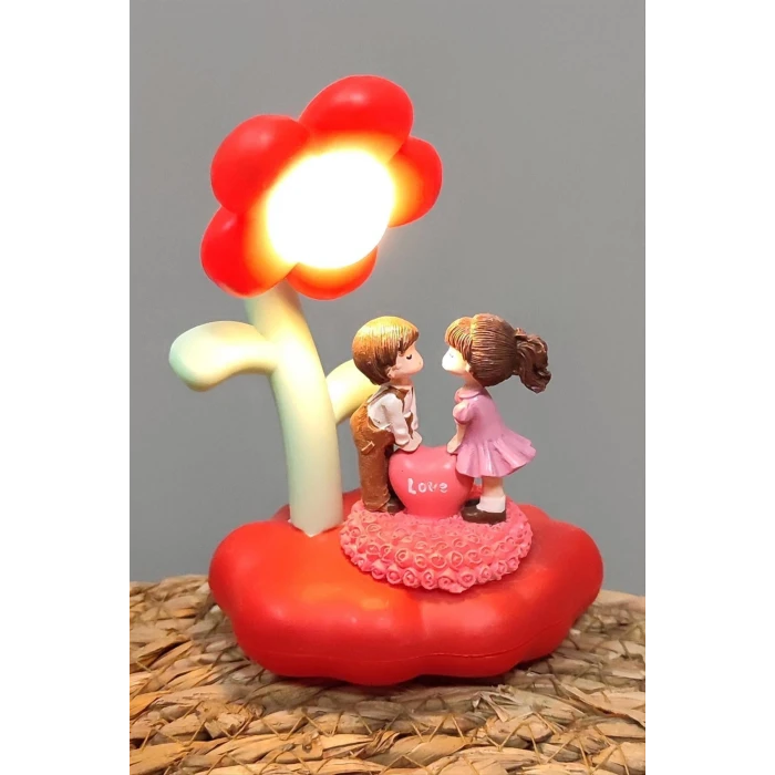 Sevgili Çift Papatya Işıklı Masa Lambası