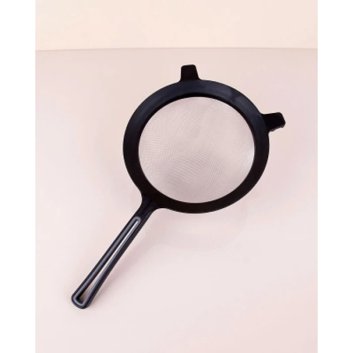 SİENA 17CM PLASTİK SÜZGEÇ (K95)