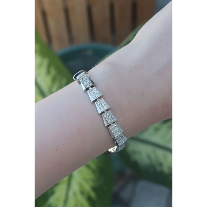 Vip Seri Pirinç Zirkon Taşlı Gümüş Renk Geometrik Bileklik - TJ-BB6059