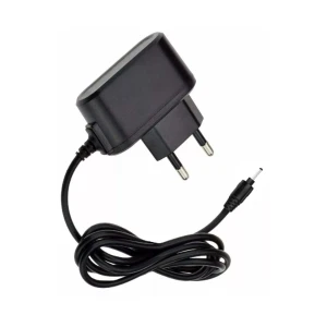 0.6A Seyahat Şarjı İnce Uç