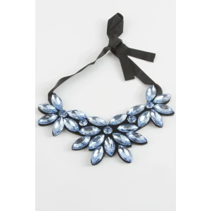 Çiçek Taşlı Yaka Kolye