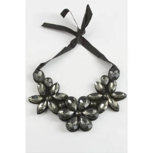 ieg™ Çiçek Taşlı Yaka Kolye