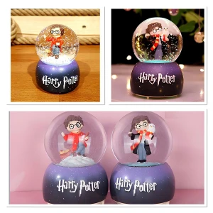 ieg™ Harry Potter Üflemeli Işıklı Müzikli Kar Küresi Orta Boy