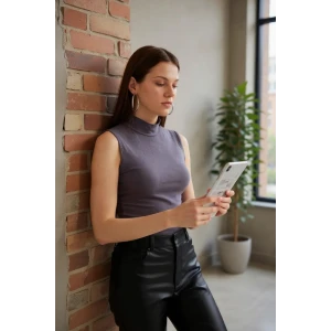 ieg™ Kadın Antrasit Gri Kolsuz Balıkçı Yaka Basic Bluz